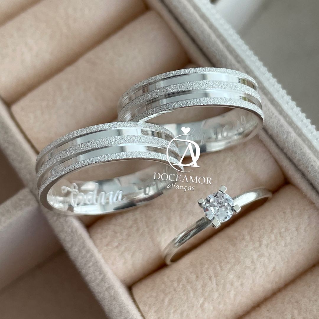 Par de Alianças em Prata 950  Modelo: DA-046 - Solitário Tradicional 