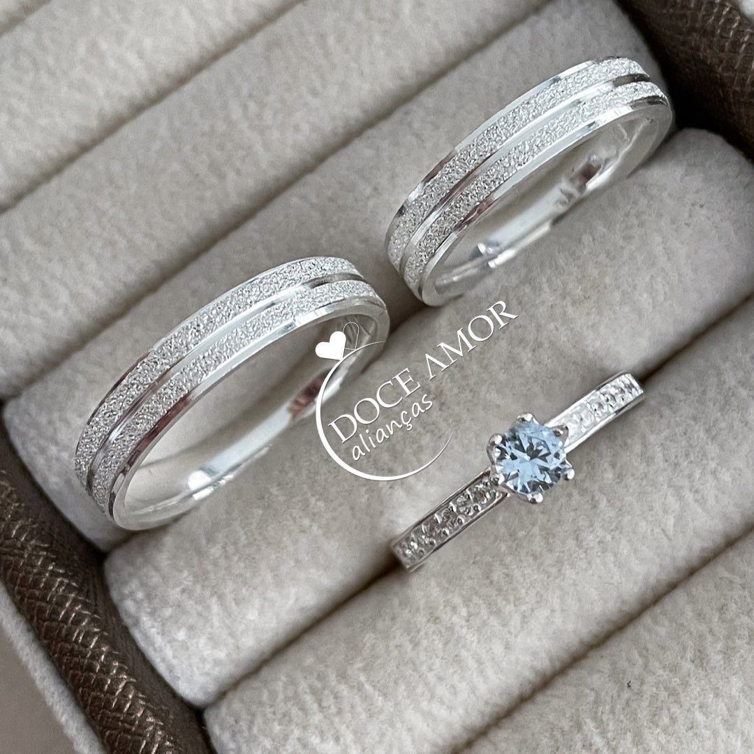 Par de Alianças em Prata 950- 4mm Modelo: DA-011-6 Solitário Ellegance