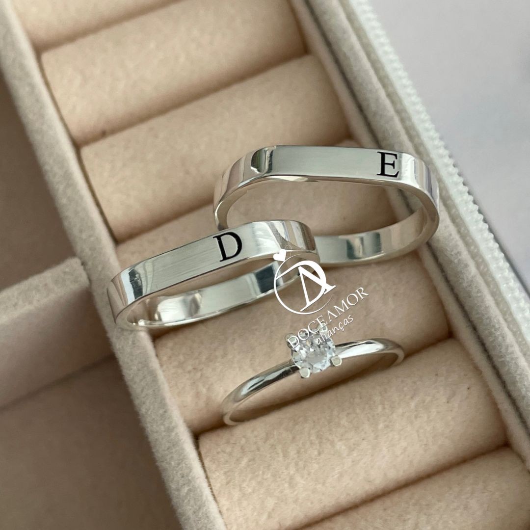Par de Alianças em Prata 950 4mm Modelo: DA-080- Solitário Tradicional