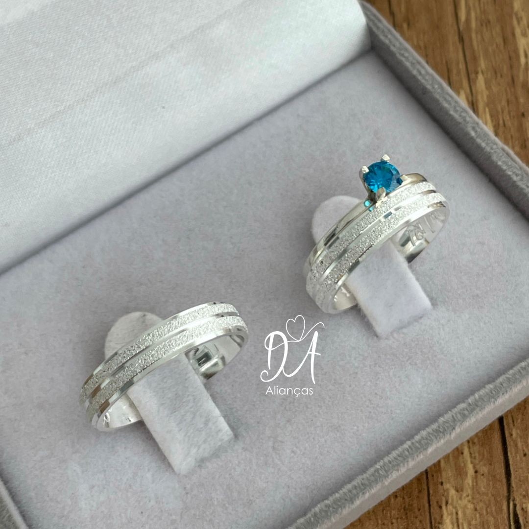 Par de Alianças em Prata 950- 4mm   Modelo: DA-011  Solitário Tradicional