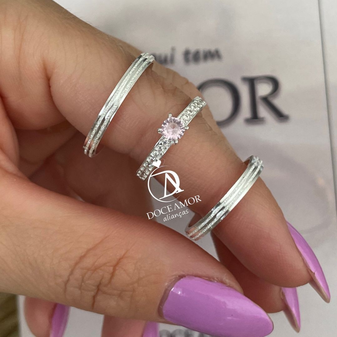 Par de Alianças em Prata 950- 2mm   Modelo: DA-011-7 Solitário Ellegance