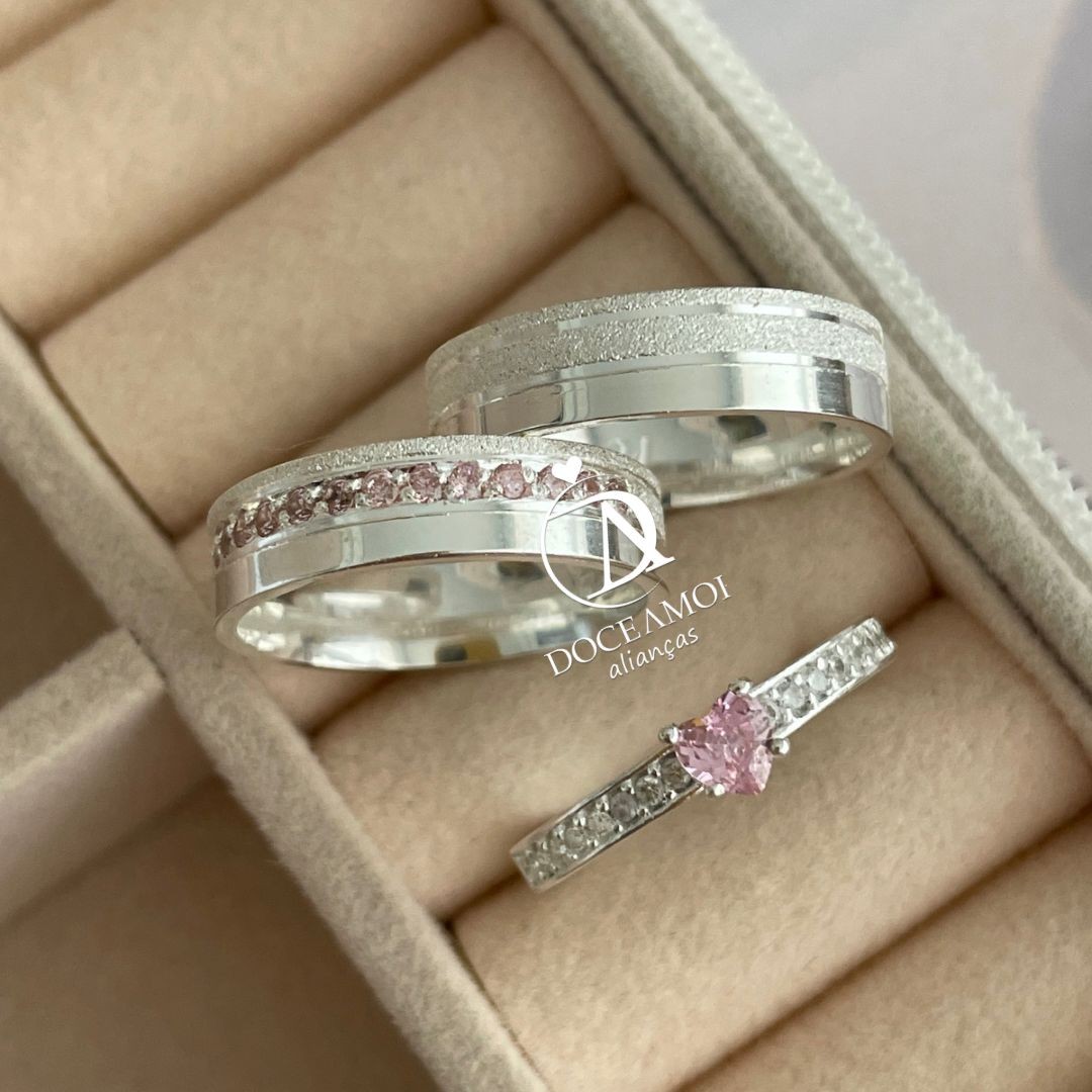 Par de Alianças em Prata 950 5mm  Modelo: DA-300-1 Solitário Ellegance