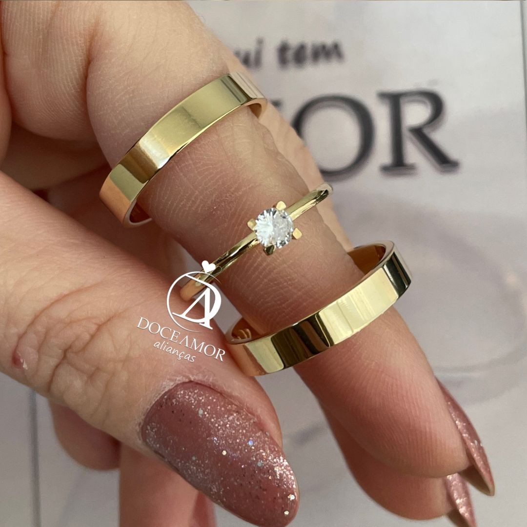 Par de Alianças em Prata 950  Banho Ouro 18K  5mm Modelo: DA-027  Solitário Tradicional