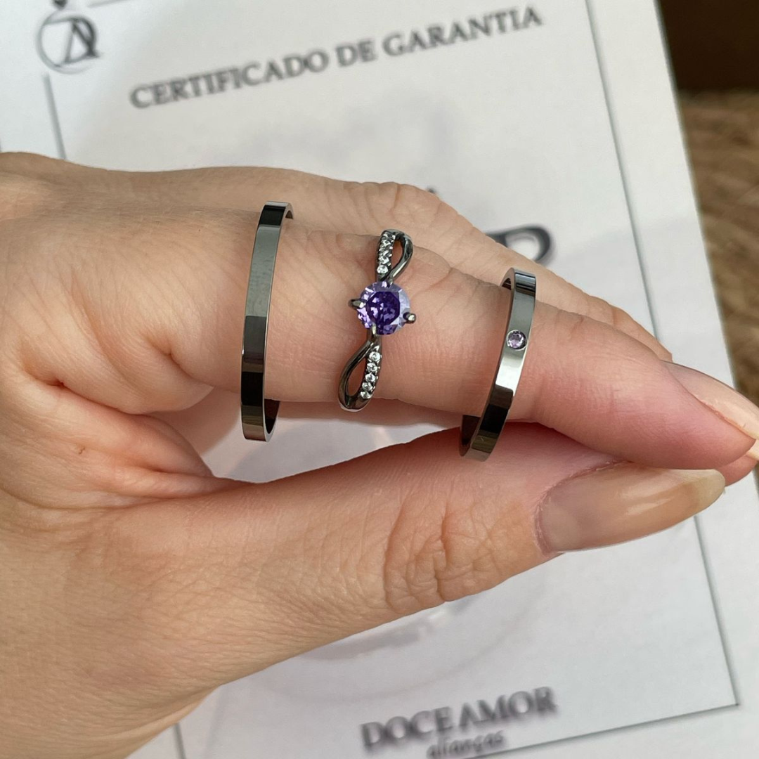 Par de Alianças em Prata 950  Com Banho de Rodio Negro  -2mm Modelo: DA-0100- Solitário Princes