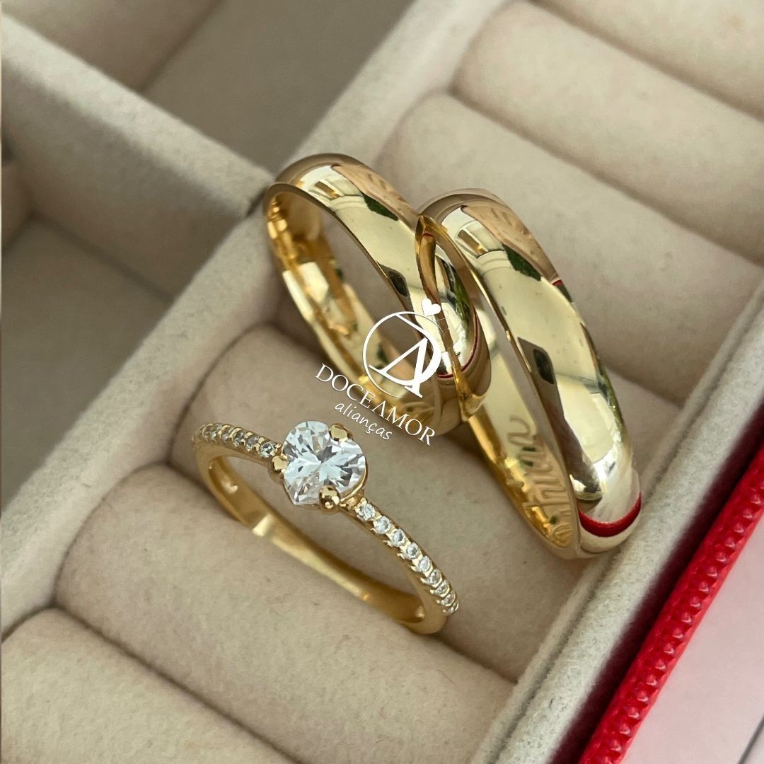 Par de Alianças em Prata 950  Banho Ouro 18K  - 4mm  Modelo: DA-016-4 Solitário Bella