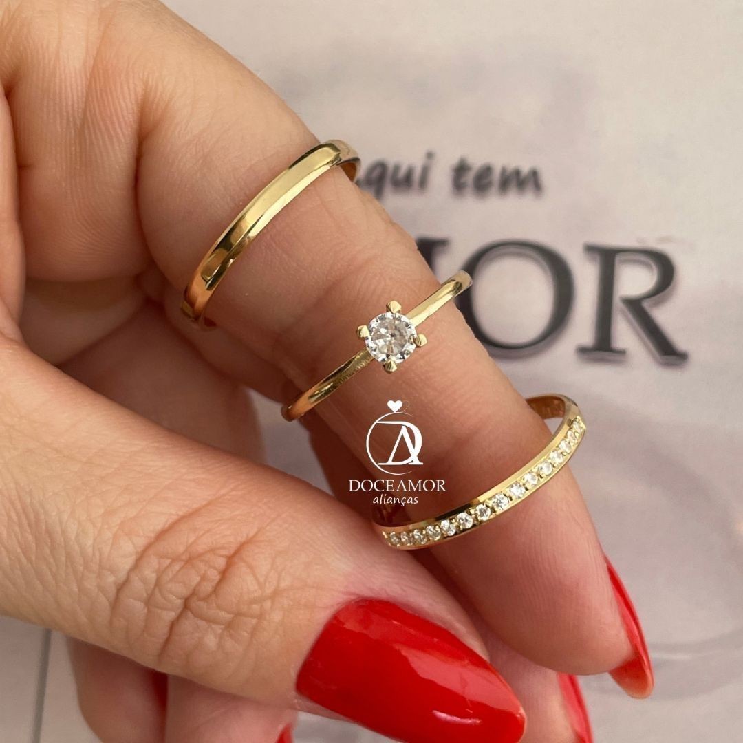 Par de Alianças em Prata 950 com Banho de Ouro 18K  2mm Modelo: DA-024-9 Solitário Tradicional