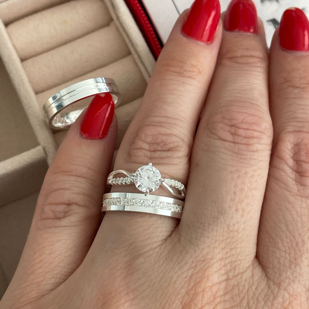 Par de Alianças em Prata 950  4mm   Modelo: DA-015  Solitário Princes