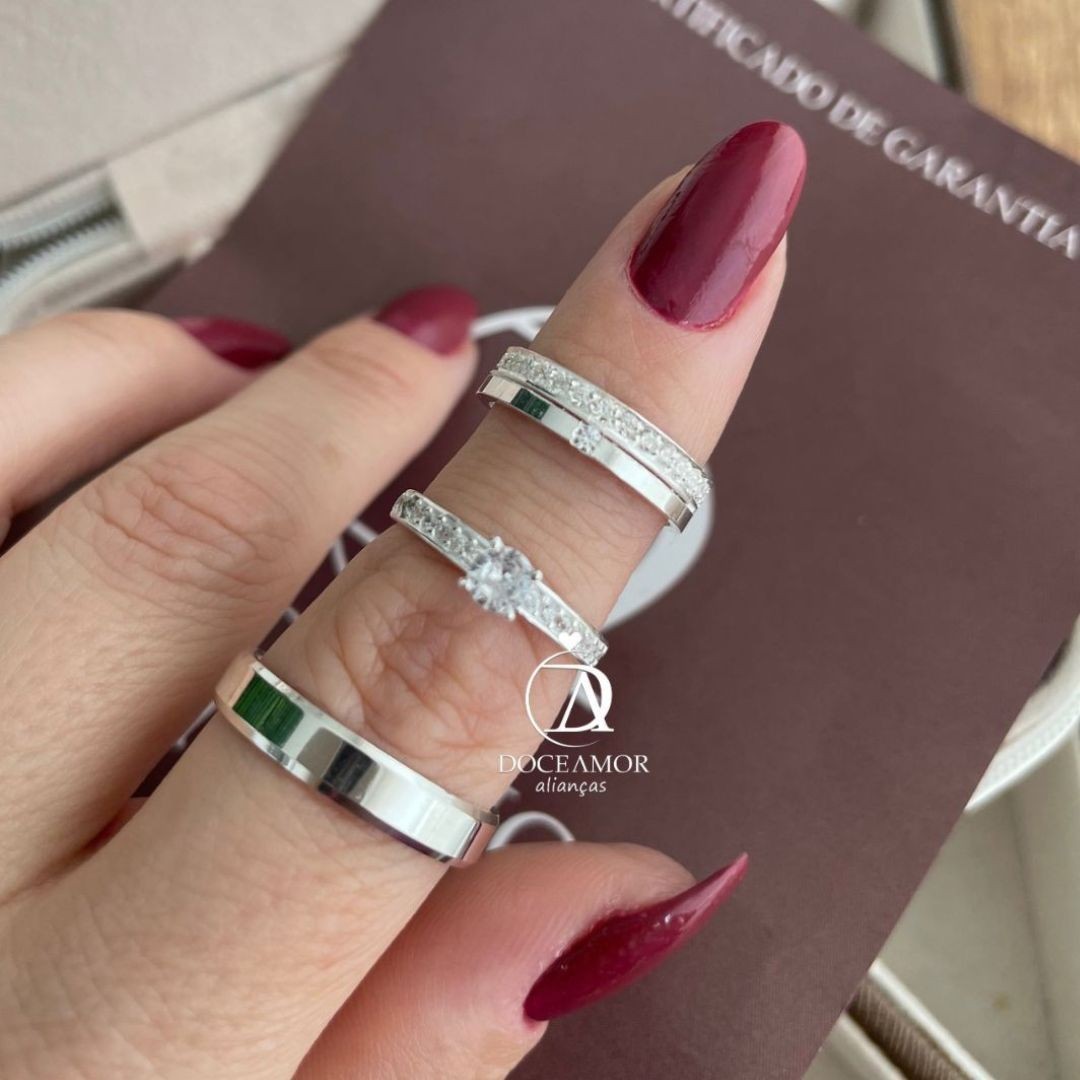 Alianças em Prata 950 - Lume - 4mm - com pedras - Solitário Elegance
