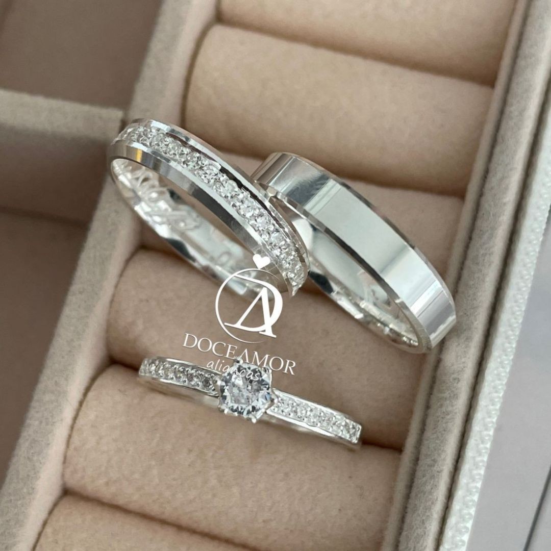 Alianças em Prata 950 - Lume - 4mm - com pedras - Solitário Elegance
