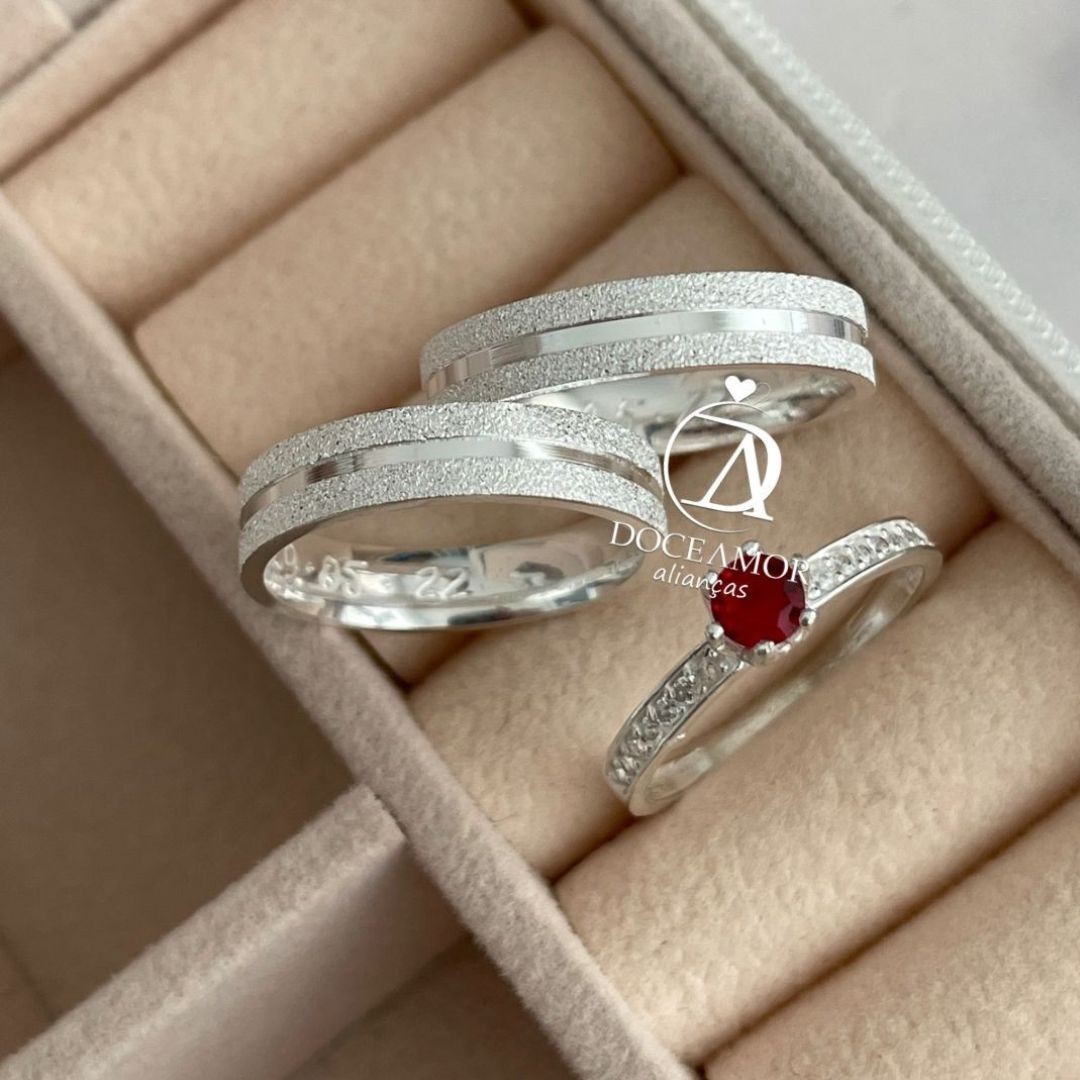 Alianças em Prata 950 - Maya - 4mm - Solitário Elegance