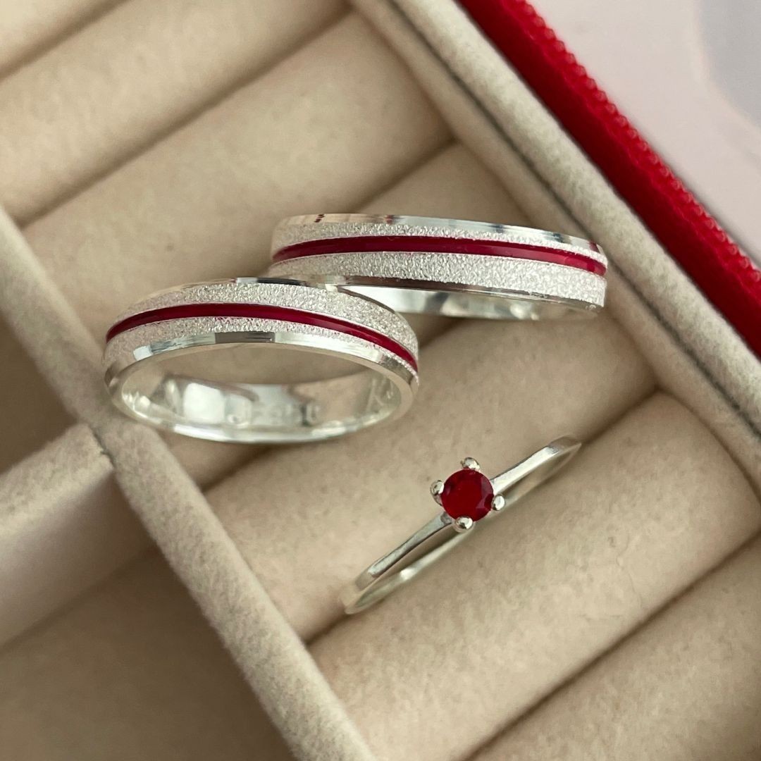 Alianças Akai ito - 4mm - Chanfradas Foscas - Solitário Tradicional