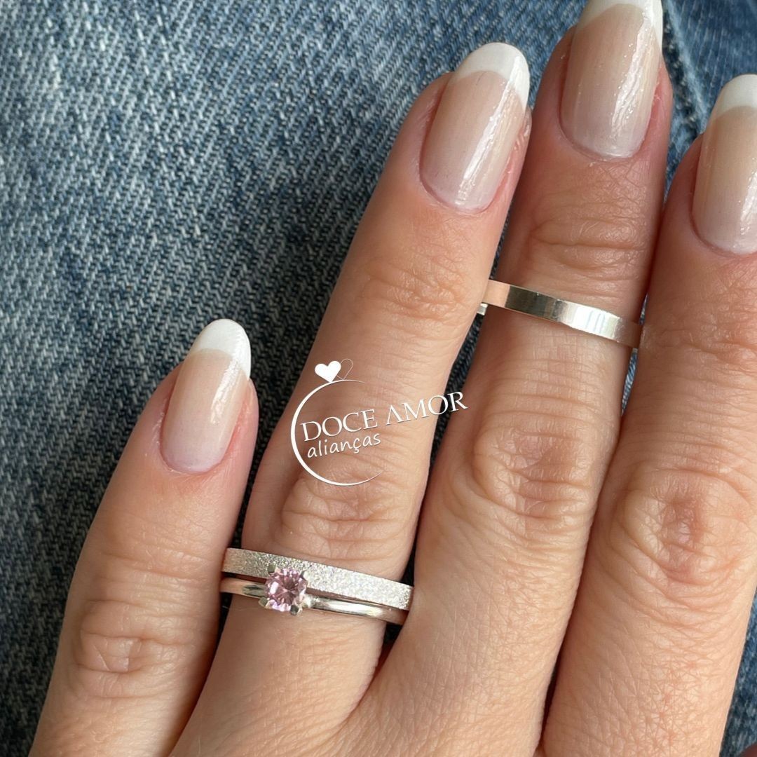 Alianças em Prata 950 - Selene - 2mm - Solitário Tradicional 