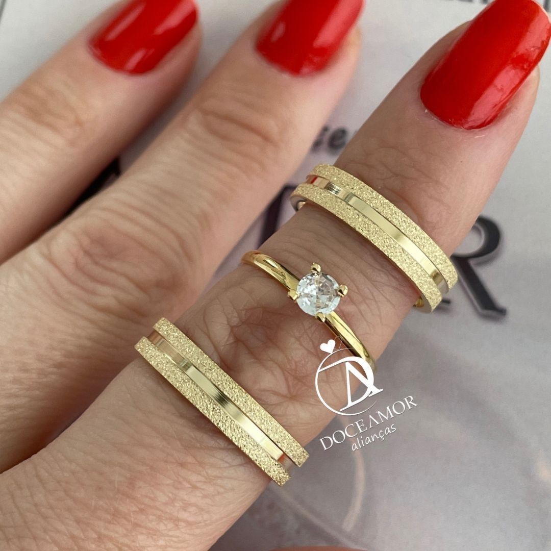 Alianças em Prata 950 - Maya - 4mm - com Banho de Ouro 18k  - Solitário Tradicional