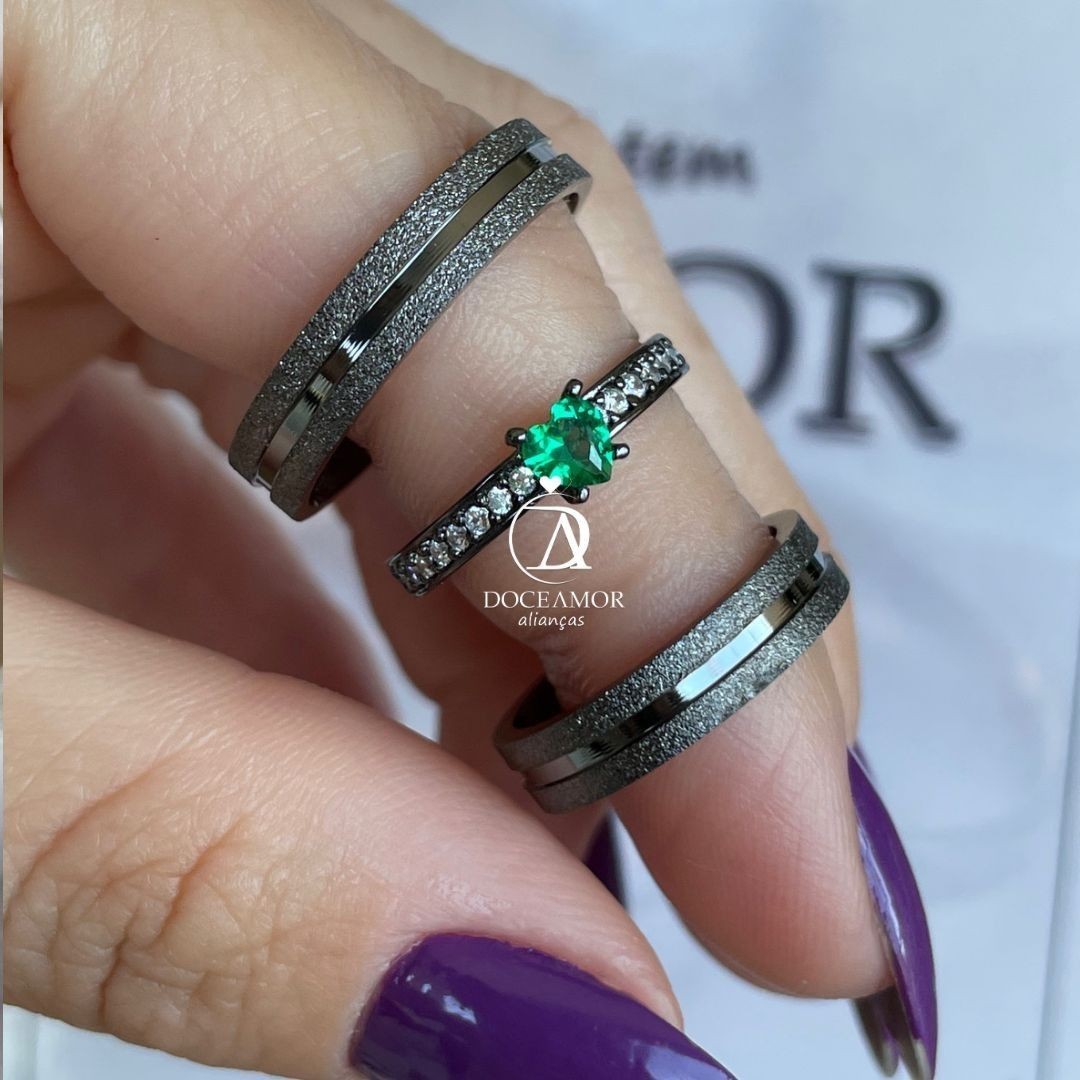 Alianças em Prata 950 - Maya - 4mm - com Banho de Ródio negro - Solitário Elegance