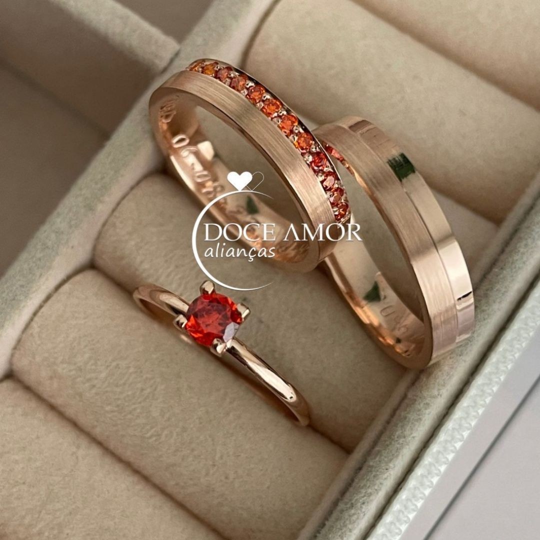 Alianças em Prata 950 - Riviera - 4mm  com Banho de Ouro Rose - Solitário Tradicional 