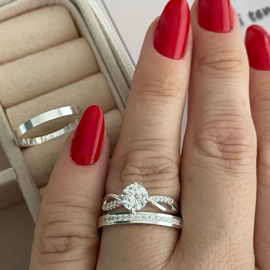 Alianças em Prata 950 - Selene - 2mm - Solitário Princes