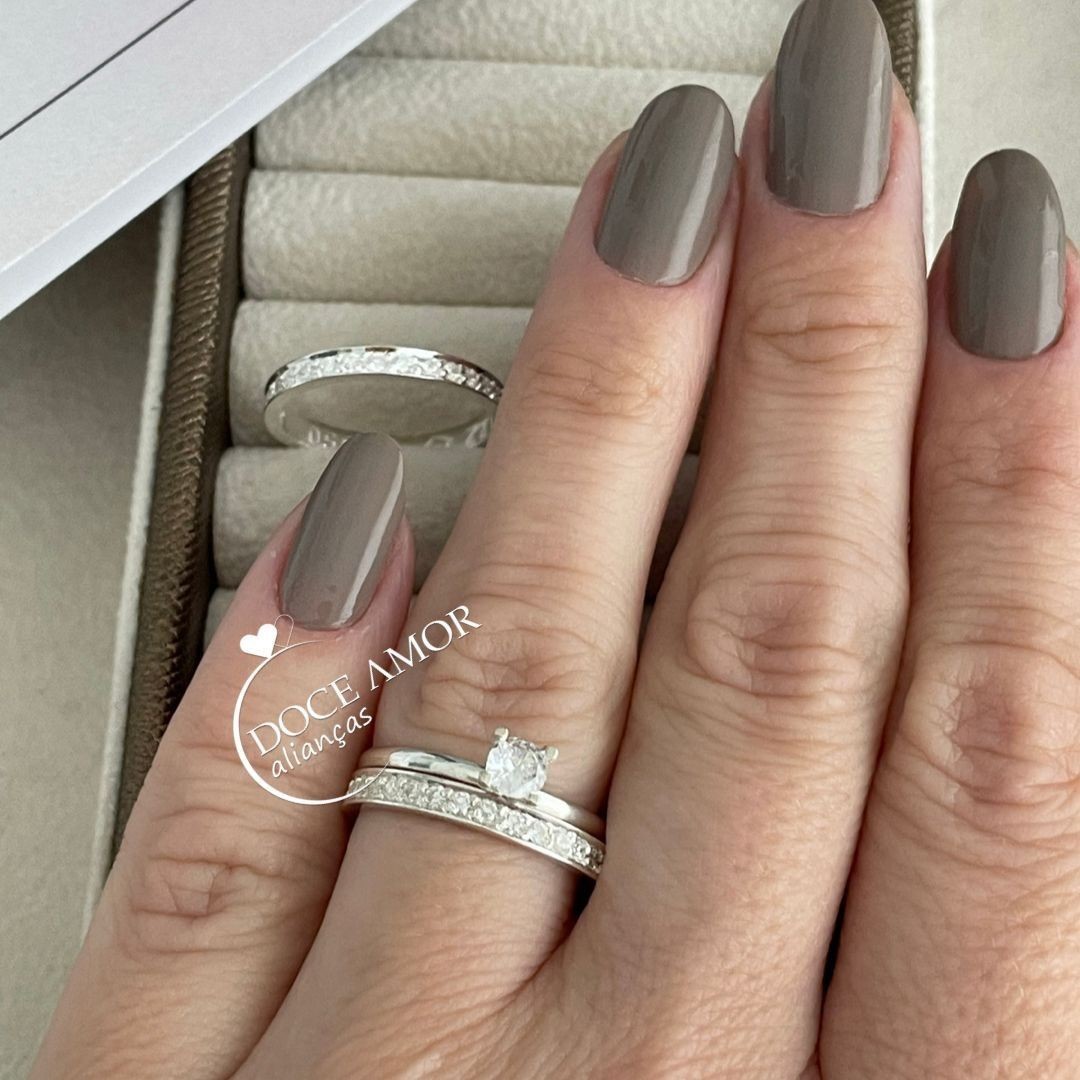 Alianças em Prata 950 - Selene - 2mm - Solitário Tradicional