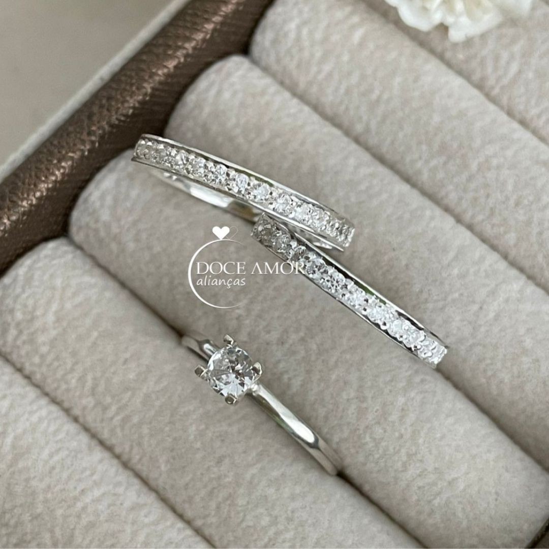 Alianças em Prata 950 - Selene - 2mm - Solitário Tradicional