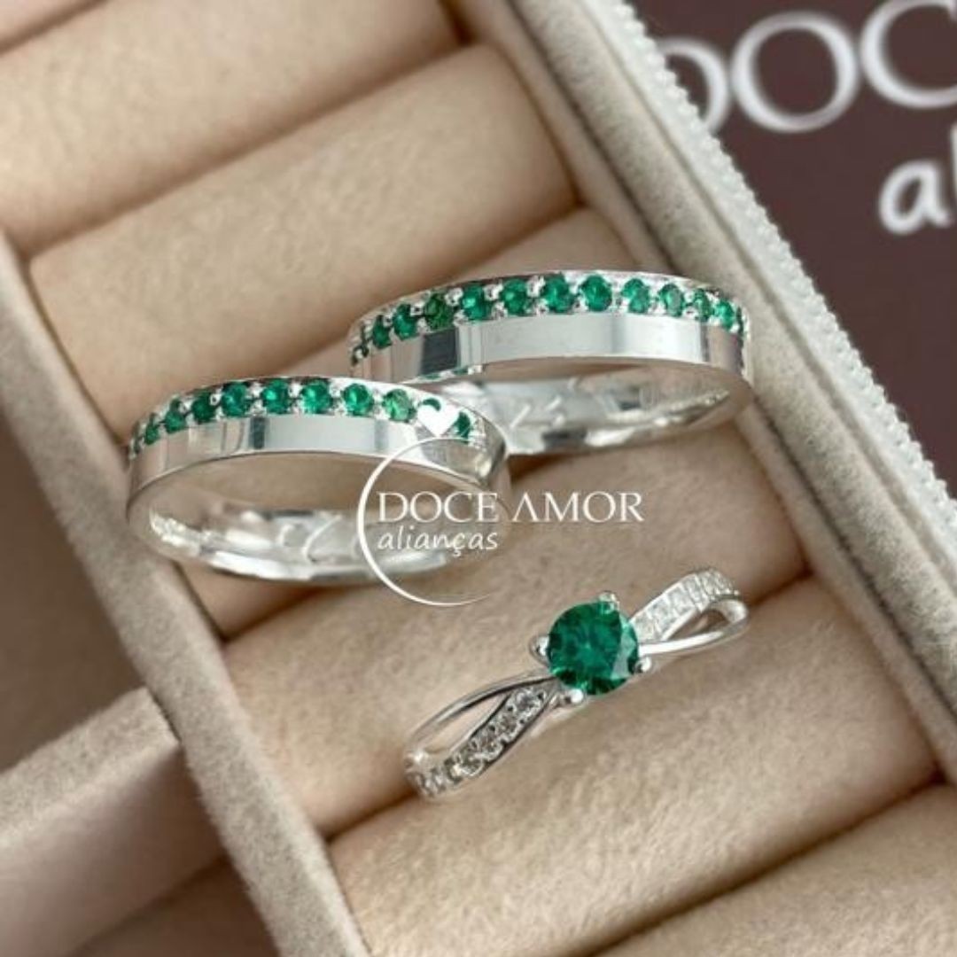 Alianças em Prata 950 - Selene - 4mm - Solitário Princes