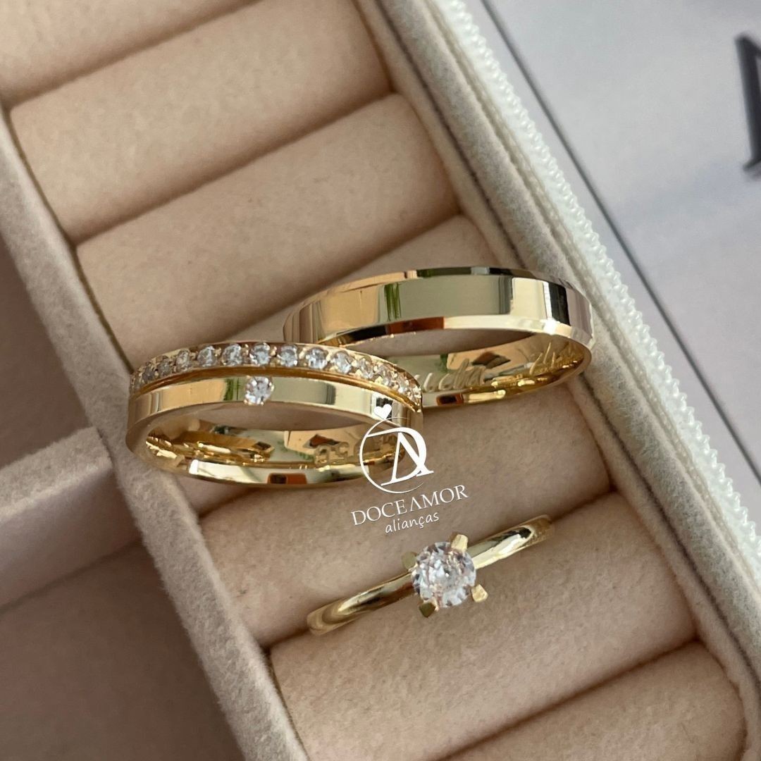 Alianças em Prata 950 - Lume - 4mm com Banho de Ouro 18K - Solitário Tradicional