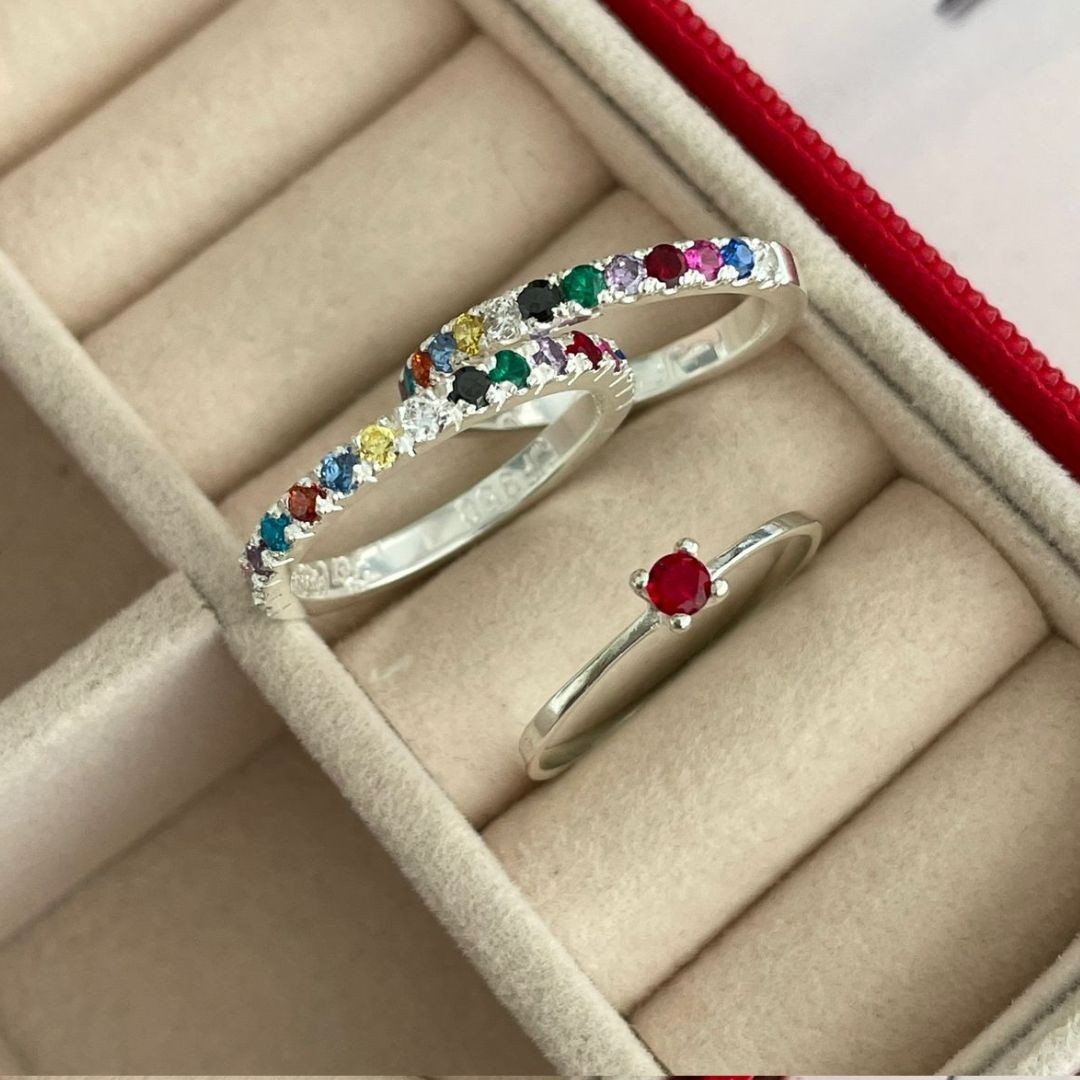 Alianças em Prata 950 - Lívia Colorida  - 2mm - Solitário Tradicional de Brinde 