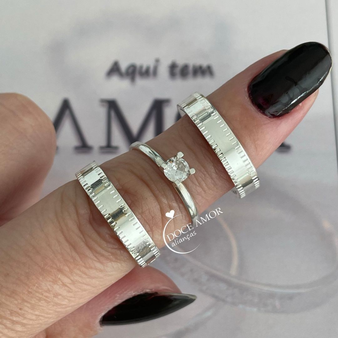 Alianças em Prata 950 - Sublime - 4mm - Solitário Tradicional