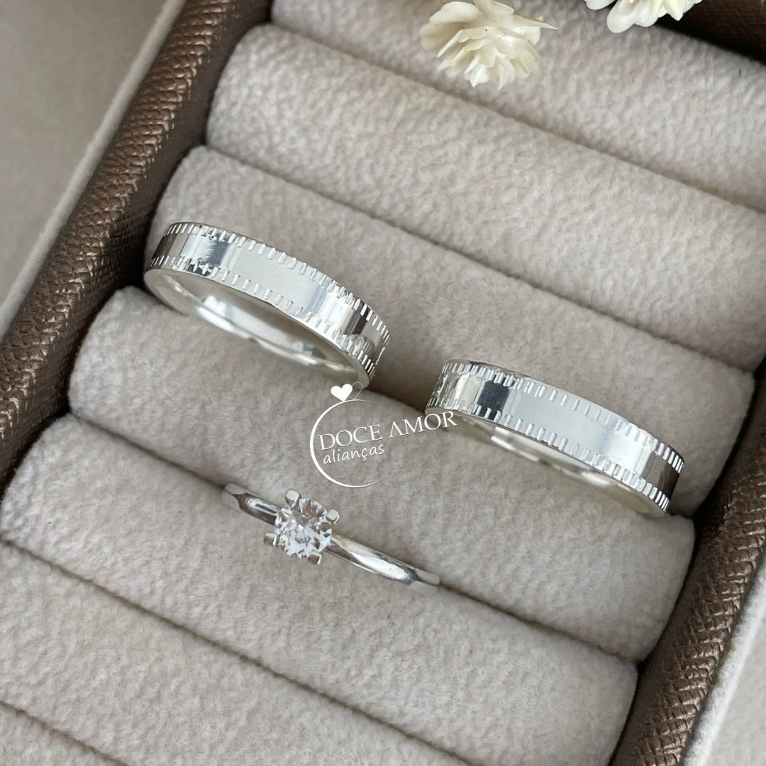 Alianças em Prata 950 - Sublime - 4mm - Solitário Tradicional