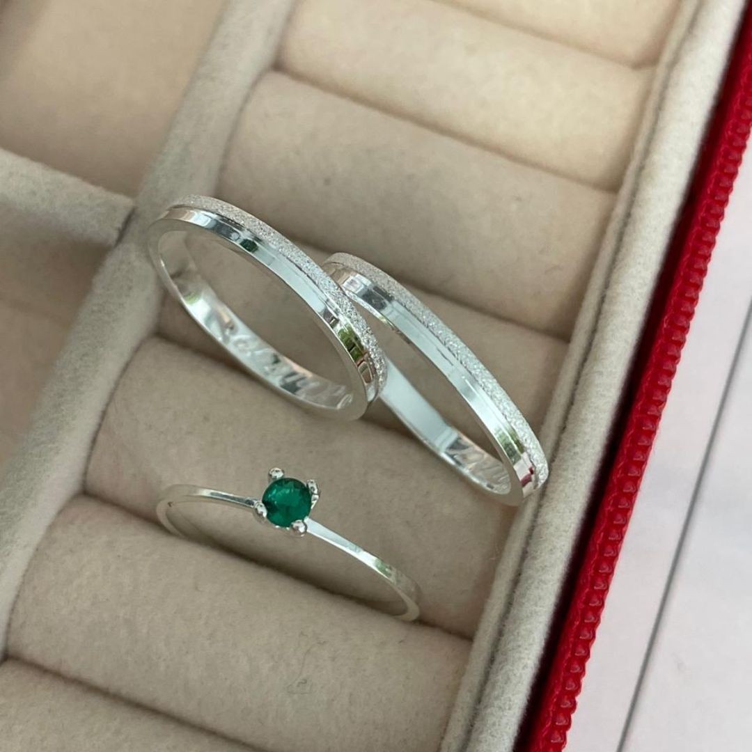 Par de Alianças em Prata 950 - 2mm  Modelo: DA-039-3  Solitário Tradicional