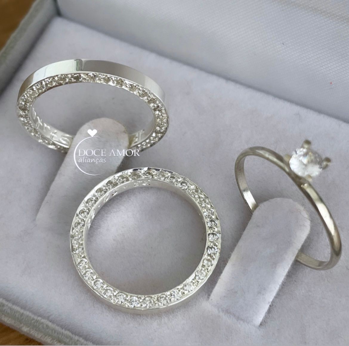 Par de Alianças em Prata 950  2mm   Modelo: DA-014-1  Solitário Tradicional